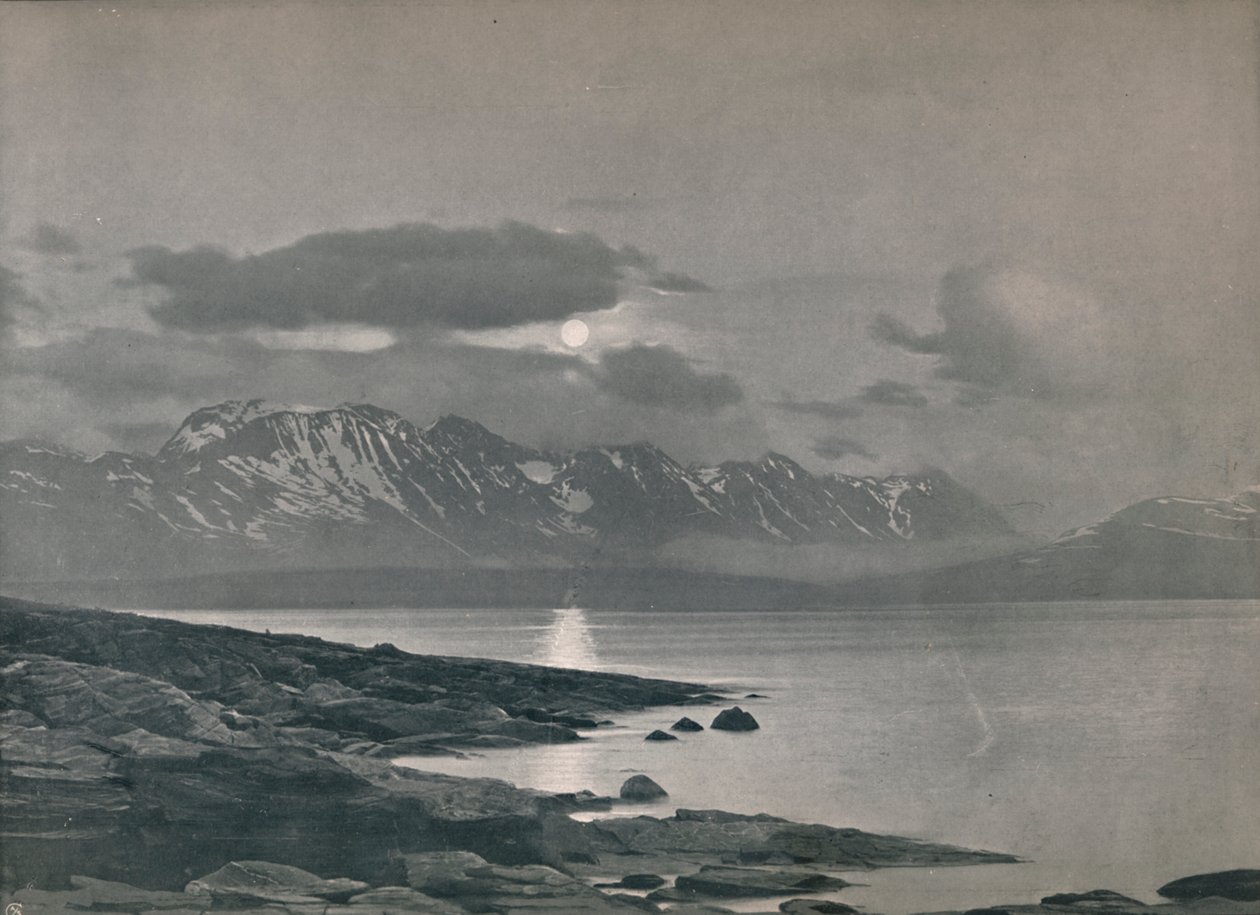 The Midnight Sun by Unbekannt
