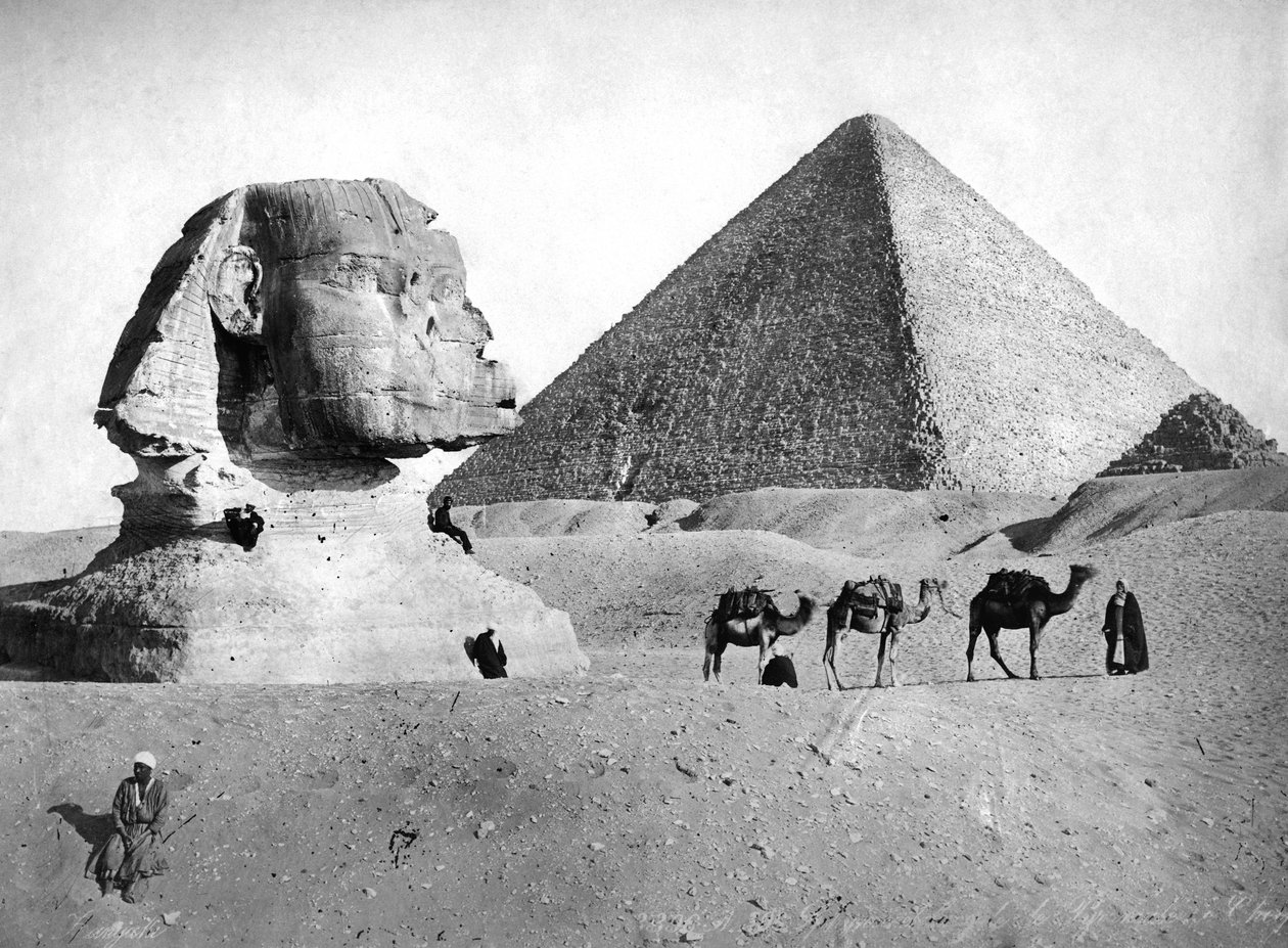 The Sphinx and Pyramid at Giza, Egypt by Unbekannt