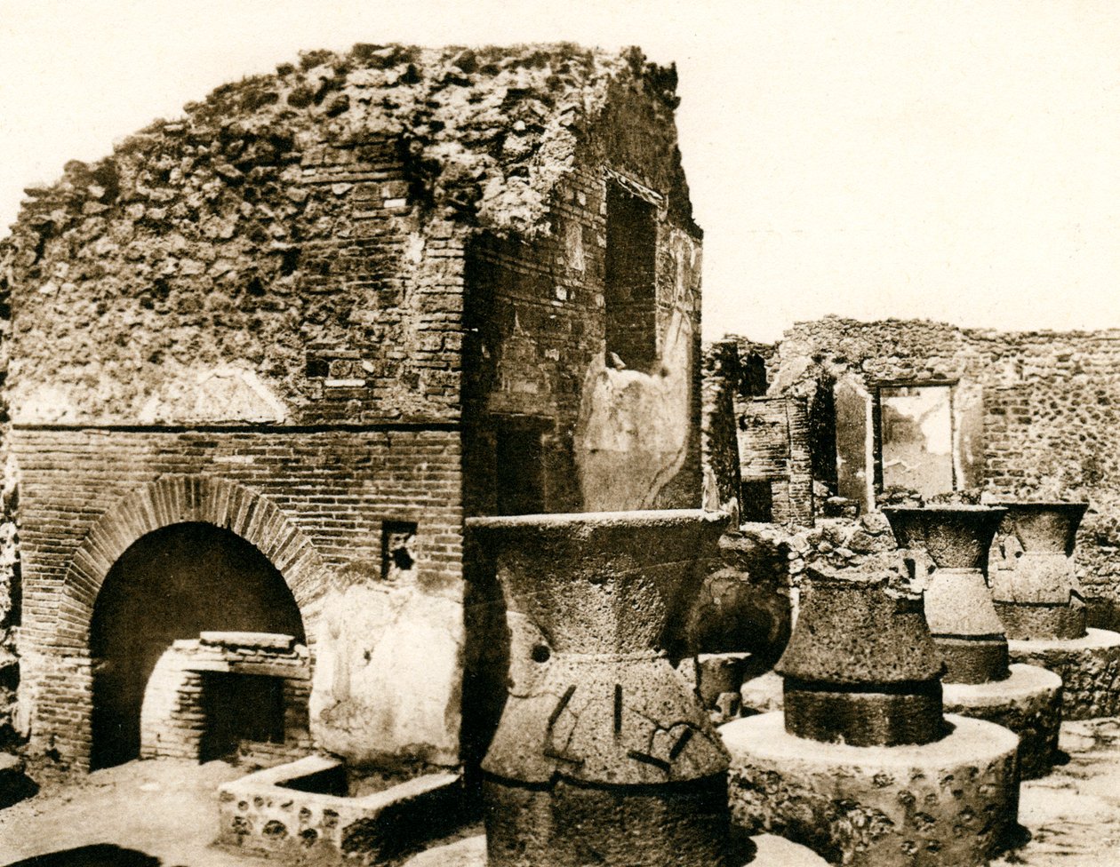 The bakery and mill, Pompeii, Italy by Unbekannt