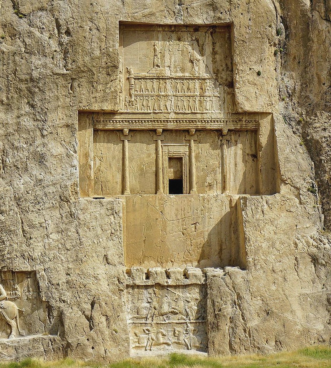 Tomb of King Darius I by Unbekannt