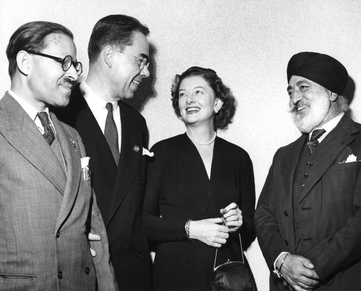 UNESCO General Conference Meets in Paris, November 1952 by Unbekannt