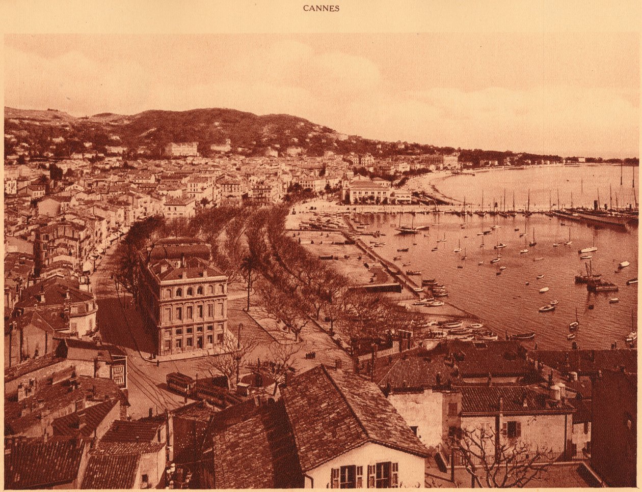 View taken from the Mont Chevalier, Cannes, 1930 by Unbekannt