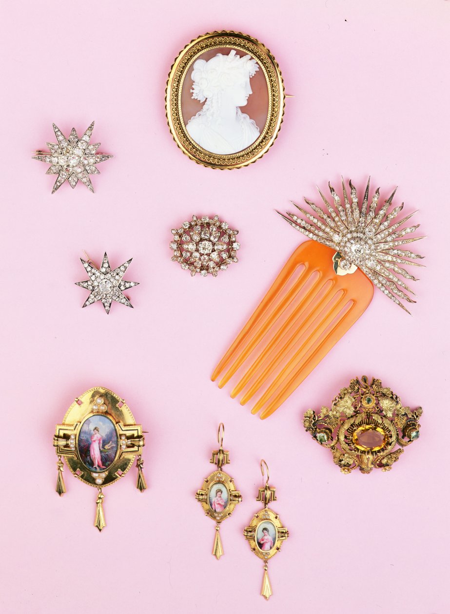 Selection of jewellery by Unbekannt Unbekannt