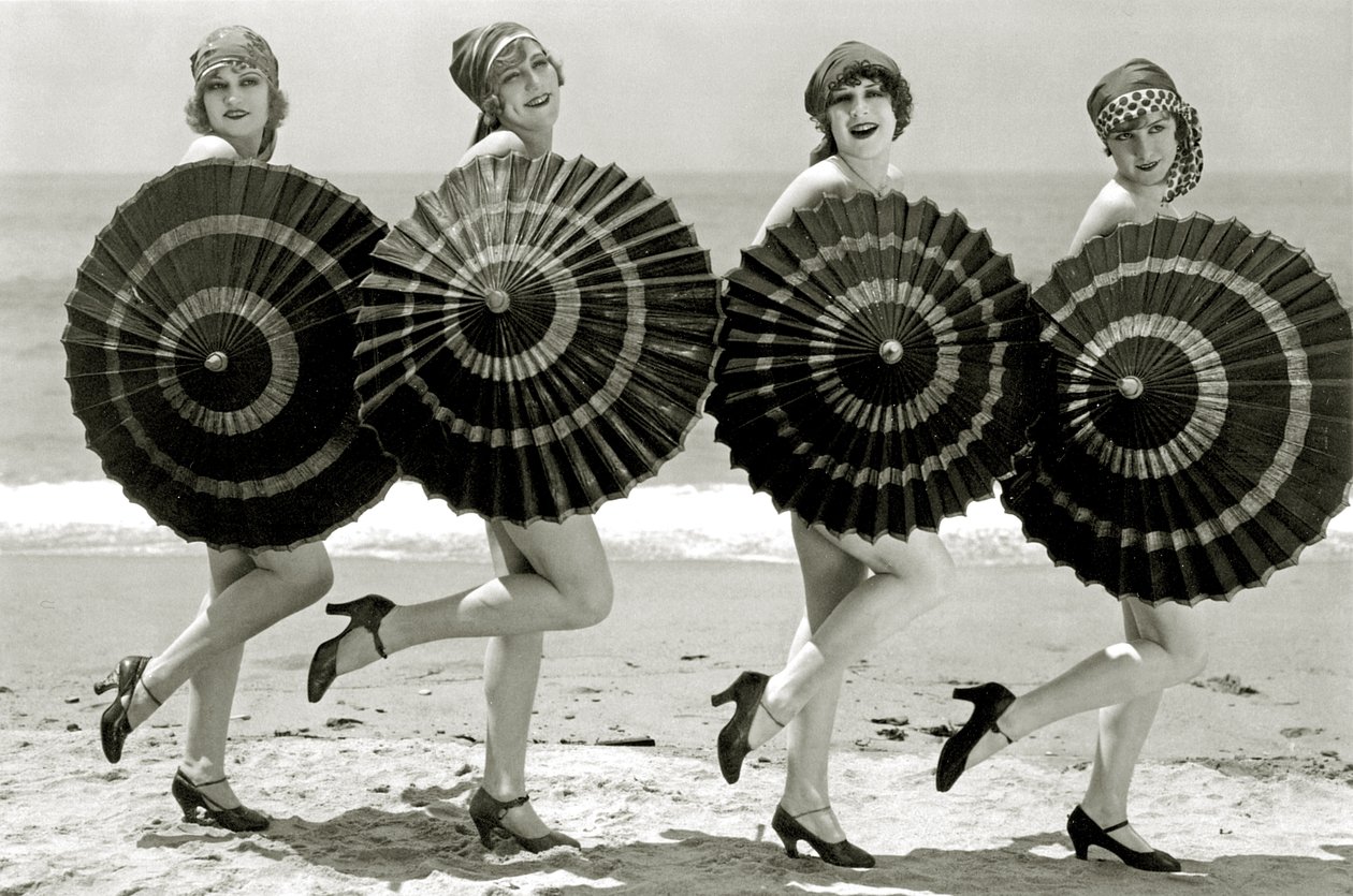 Bathing Beauties with Parasols, c.1928 by Unbekannt Unbekannt