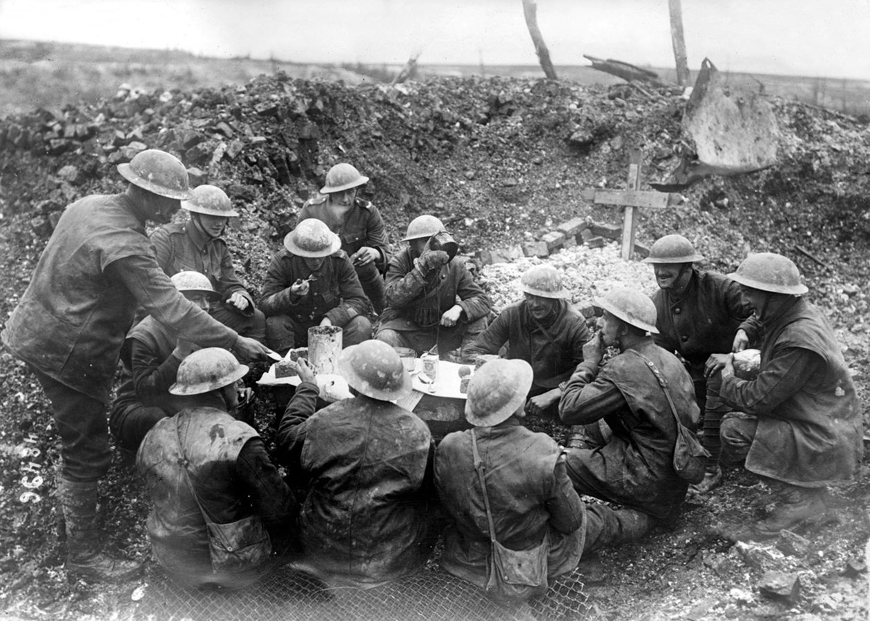 Dining in the Trenches by Unbekannt Unbekannt