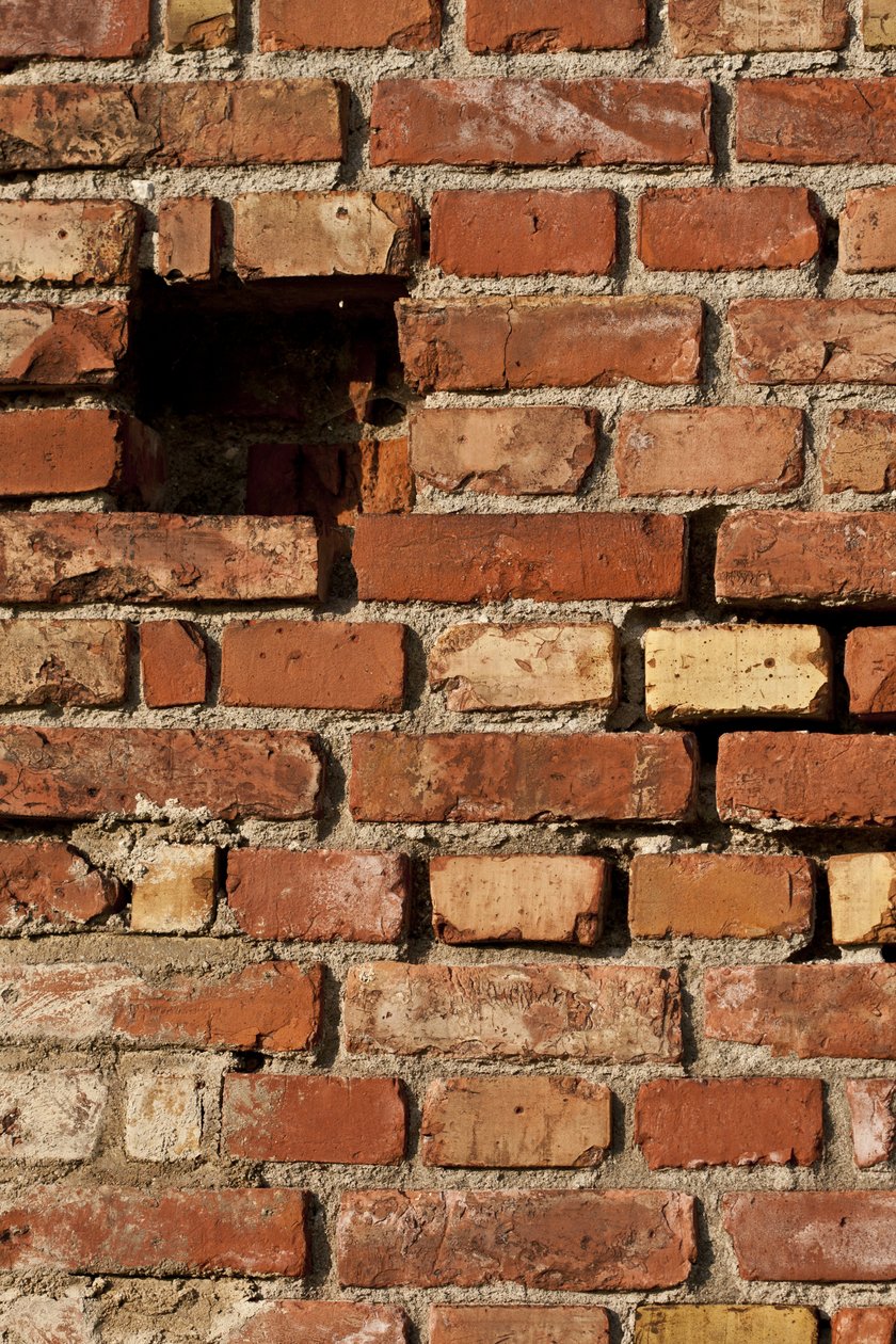 Hitting the Wall II by Unbekannter Künstler