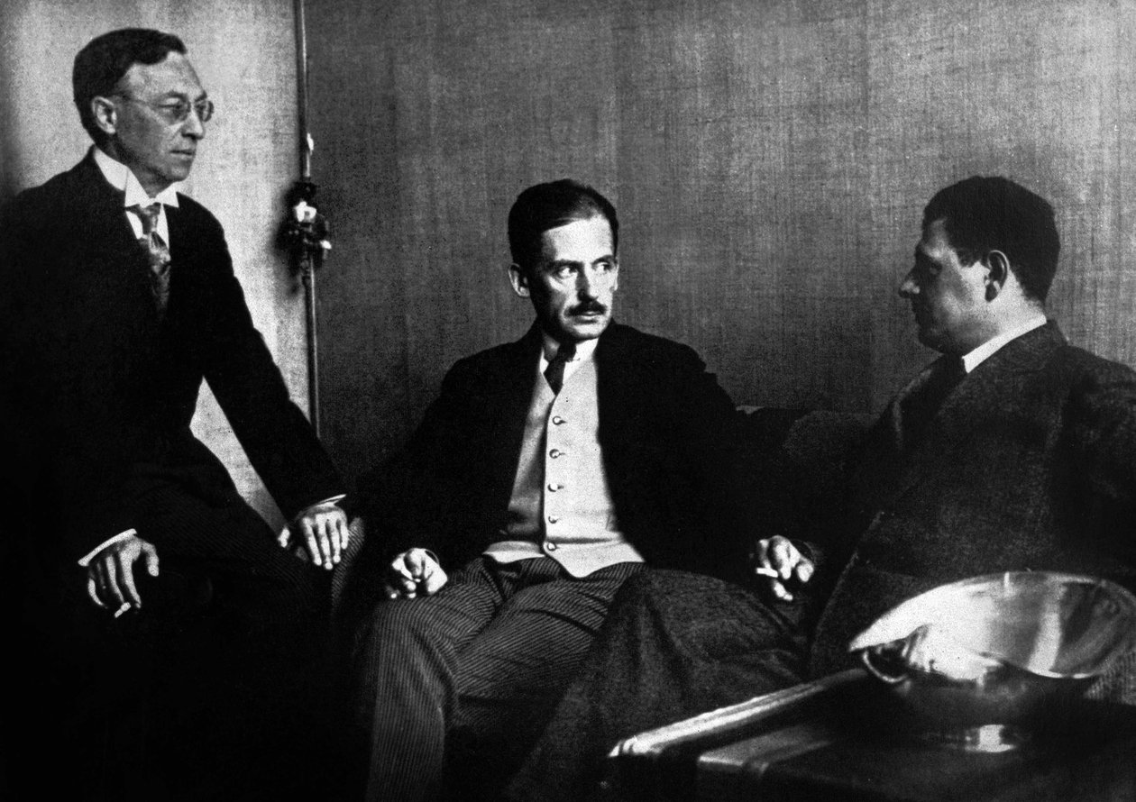 Kandinsky, Gropius and Oud by Lancelot Volders