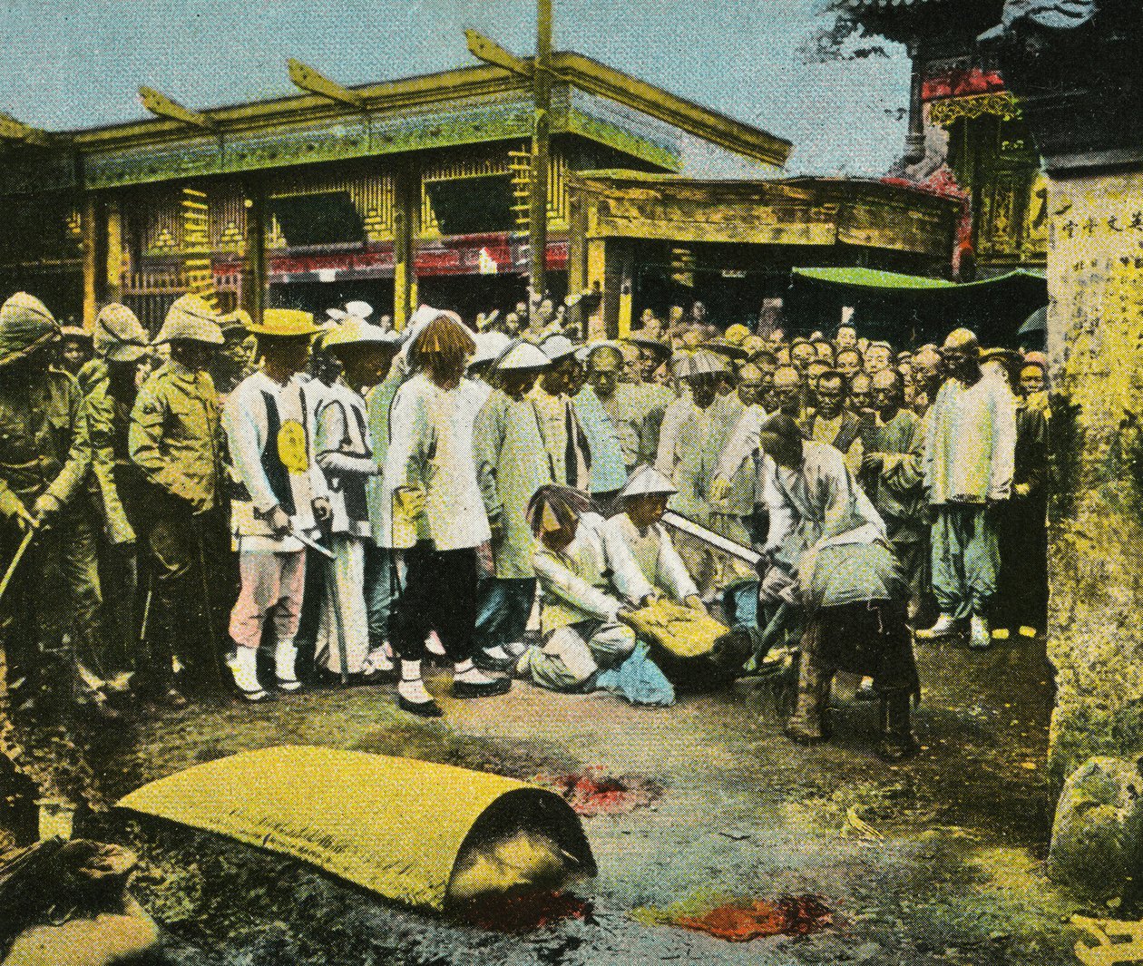 Public execution in China by Unbekannter Künstler