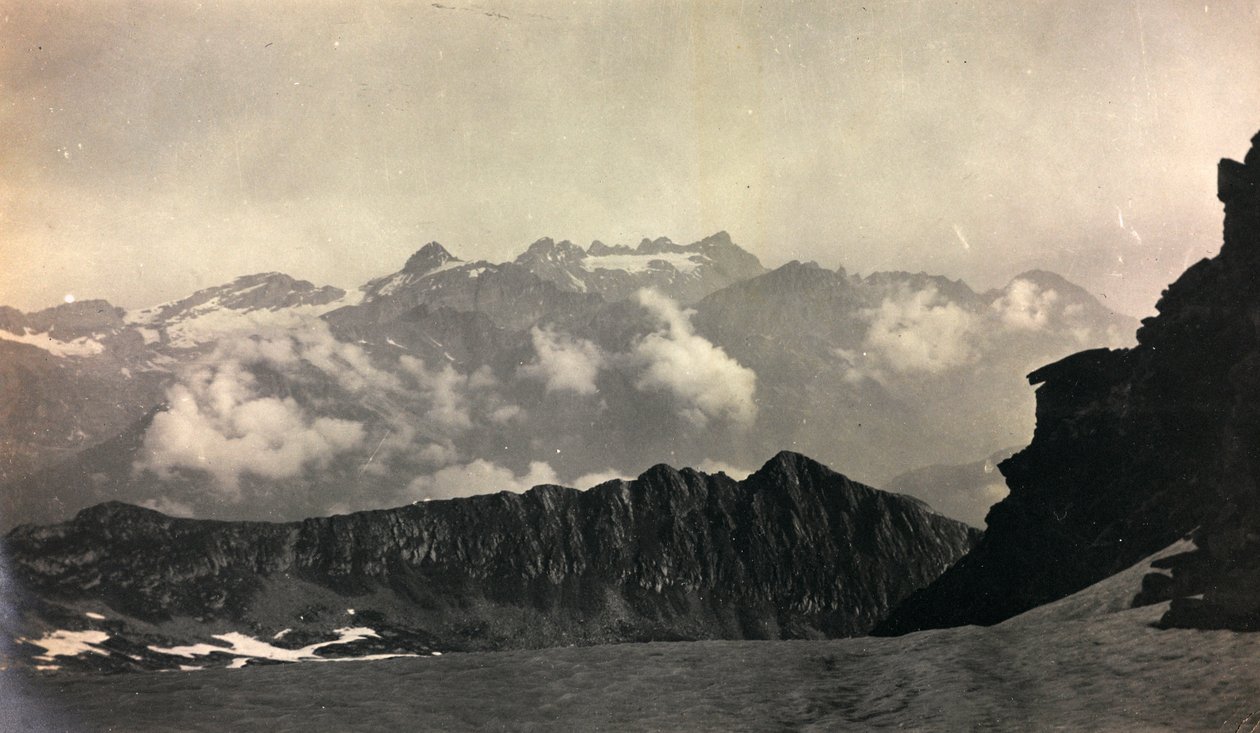 Alpine landscape by Unknown photographer