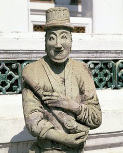 Statue of a European soldier
