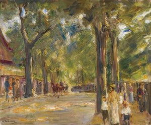 The Great Seestrasse in Wannsee with Walkers
