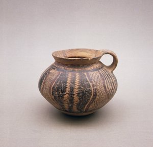 Chinese earthenware jar, c.2500 BC