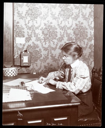 Miss Helen Marot, 1904 by Byron Company