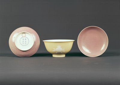 Circular Bowl, Chien Lung Period by Chinese School