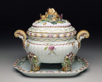 Tureen-on-stand, c.1775 by Chinese School