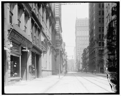 Wood Street, looking east, Pittsburgh, Pa. by Detroit Publishing Co.