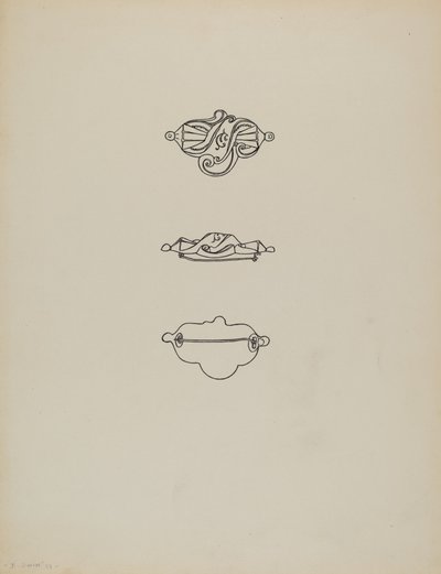 Brooch by Dorothy Dwin