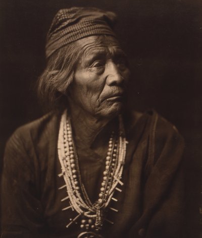 Nesjaja Hatali - Navaho 1904 by Edward Sheriff Curtis