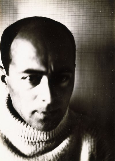 Self-portrait by Eliezer Markowich Lissitzky