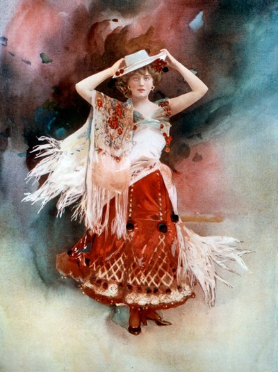 Evie Greene in Kitty Grey by Ellis and Walery