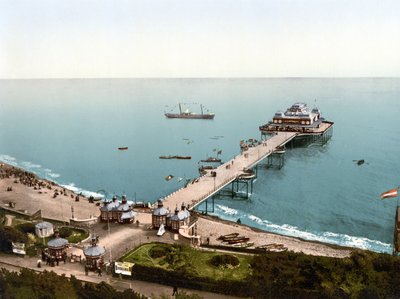 Victoria Pier, Folkestone by English School