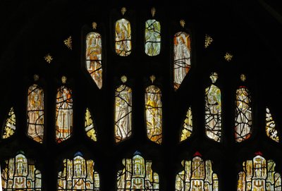 Window 1 depicting the angelic hierarchy by English School