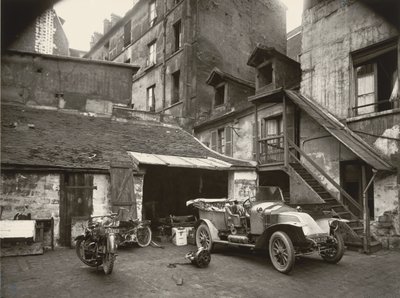 Courtyard, Rue de Valence by Eugène Atget