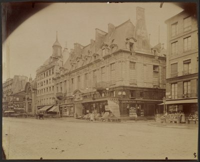 Hotel de Mayenne by Eugène Atget