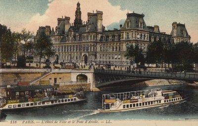 Paris, Hôtel de Ville, Le Pont d