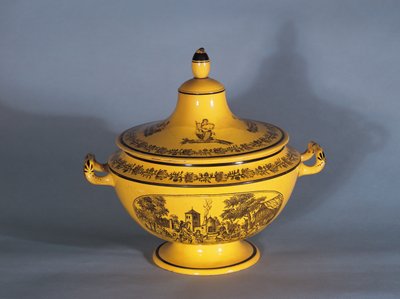 Tureen with black print design, c.1820 by French School