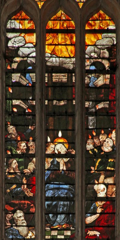 Window w103 depicting Pentecost by French School