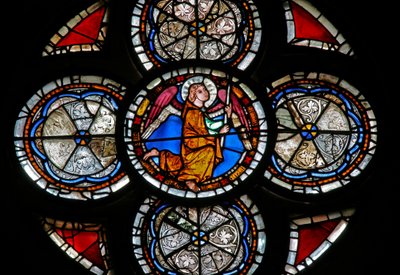 Window w11 depicting an angel by French School