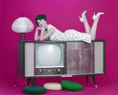 Advertisement for Japanese Furniture by Bartolome Esteban and studio Murillo