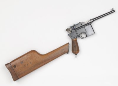 Mauser C96 7.63 mm pistol by German School