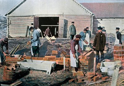 Builders outside Moscow, Russia by Gillot