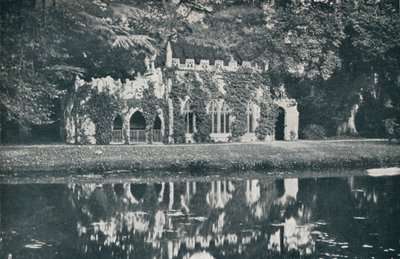 The Ruins at Frogmore by HN King