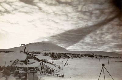 The sky in Antarctica by Herbert Ponting