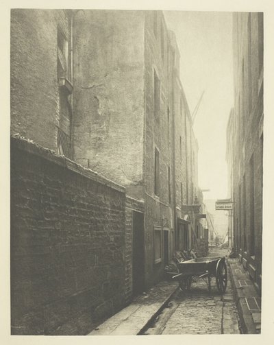 Back Wynd from Trongate by James Craig Annan