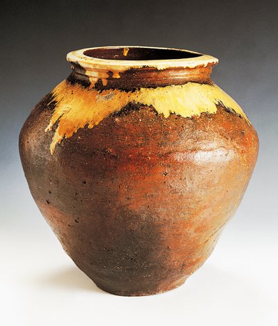 Vase produced by Echizen factory by Japanese School