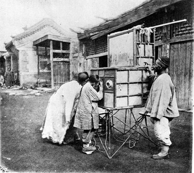 China, the Peep-Show, around 1870 by John Thomson