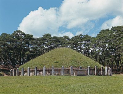 Tomb of King Wonssung by Korean School