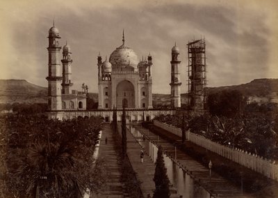 Tomb of Aurangzeb
