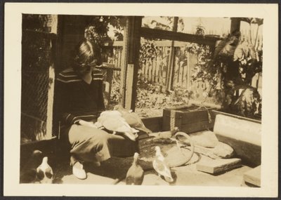 Florence and Pigeons by Louis Fleckenstein