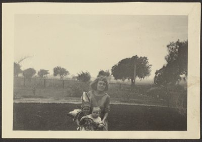 Woman and Children by Louis Fleckenstein