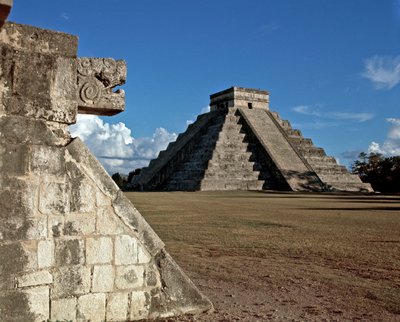 The Great Ball Court and the Castillo, 750-1200 by Mayan