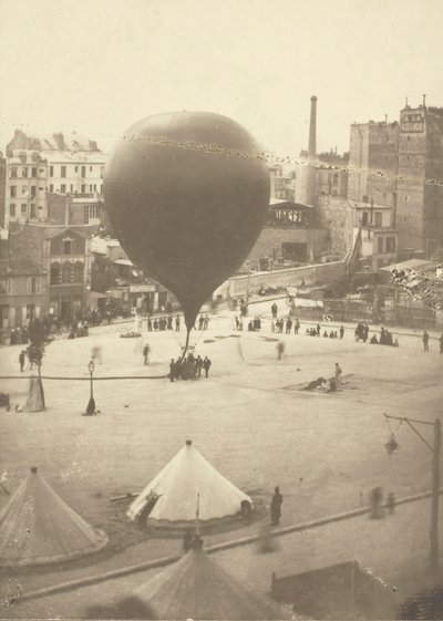 Le Neptune, Place Saint-Pierre à Montmartre by Nadar