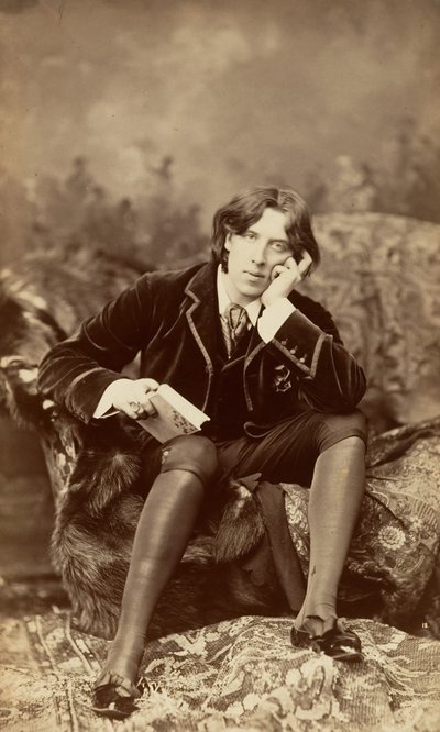 Oscar Wilde by Napoleon Sarony