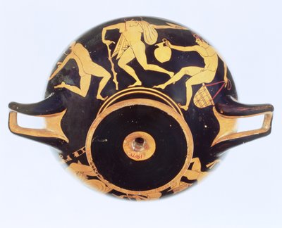 Attic Red-figure kylix, 500-480 BC by Onesimos Painter