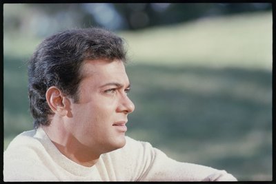 Tony Curtis portrait by Orlando Suero