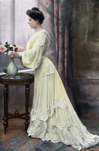 French Actress Rosa Bruck in 1903 (Photo) by Paul Nadar